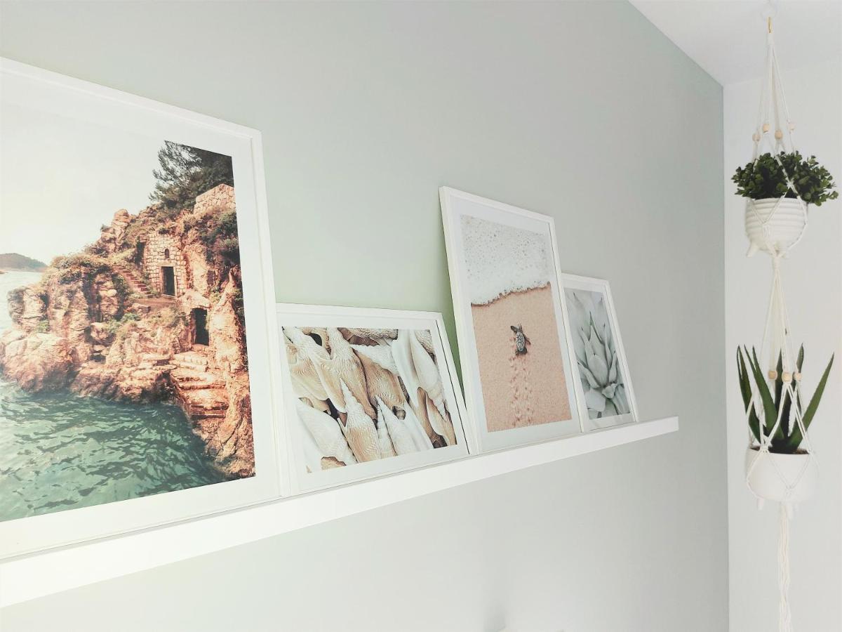 Apartment Emily Slatine Esterno foto